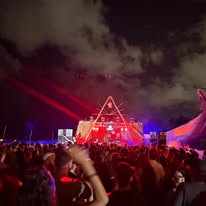 Escenario principal en festival